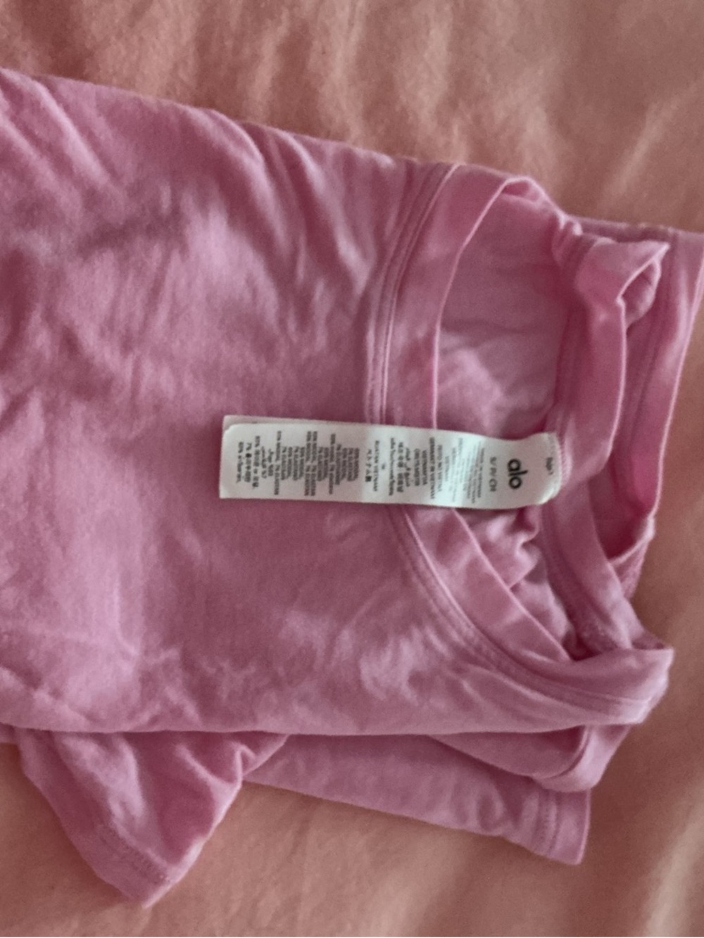 ALO Yoga Pink Short Sleeve Crewneck Tee - Picture 4 of 4